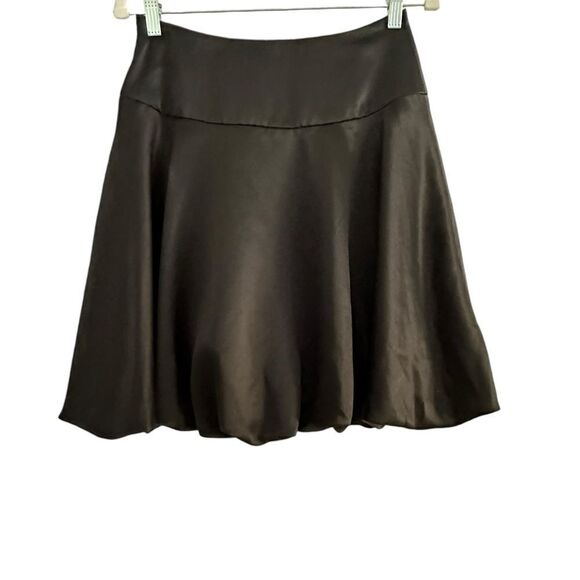 White House Black Market Satin Bubble Hem Cocktail Skirt | 4 - Picture 5 of 7